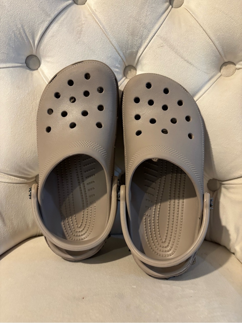 CROCS Classic Clog in Neutral Taupe